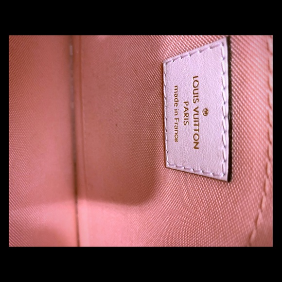 LOUIS VUITTON2019 limited editionGONE!!! Sold!!! - Picture 6 of 7